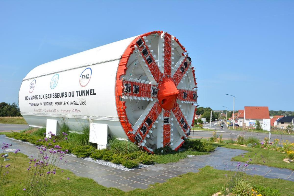 Sure Hotel By Best Western Calais Coquelles Tunnel S/ Manche Экстерьер фото