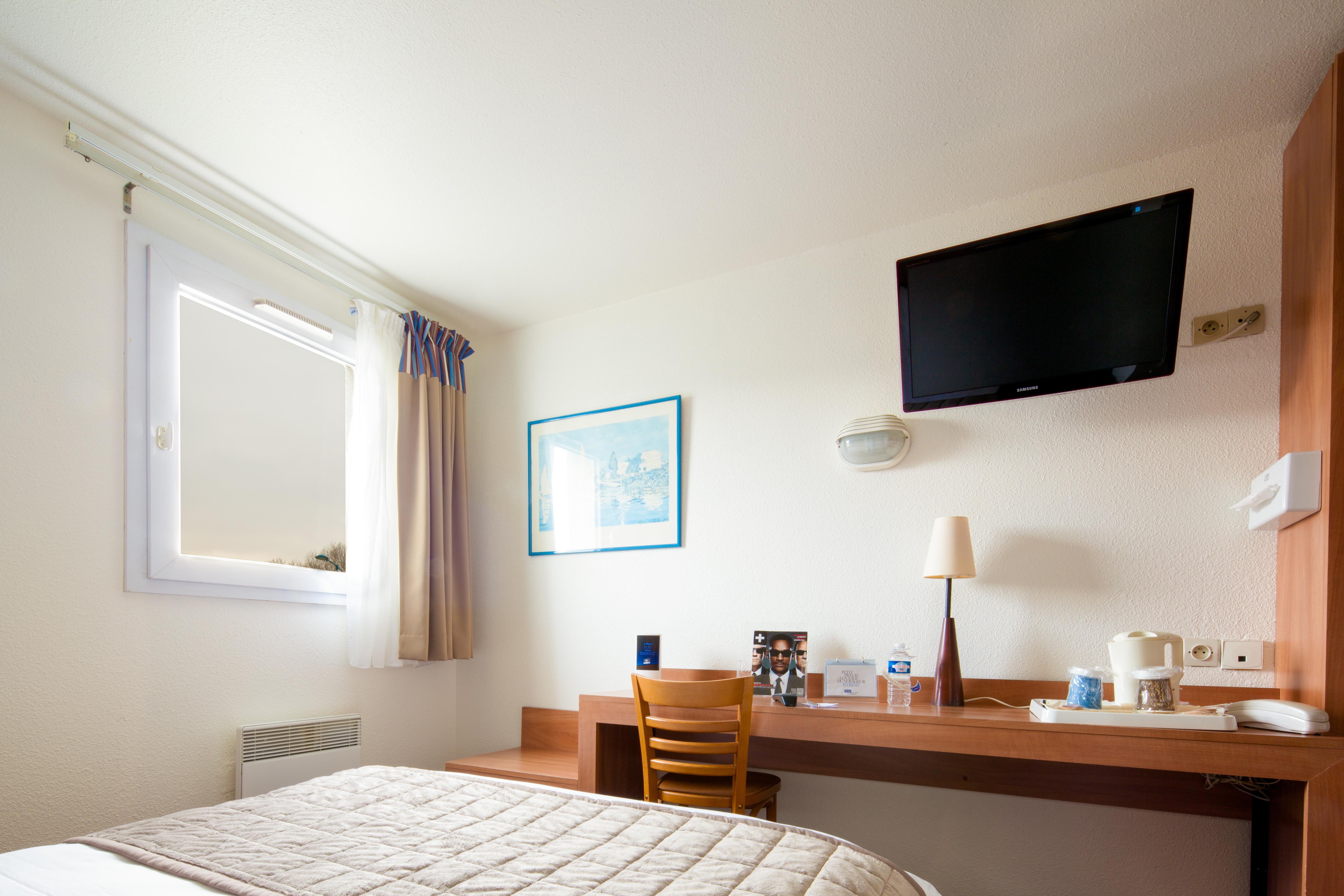 Sure Hotel By Best Western Calais Coquelles Tunnel S/ Manche Экстерьер фото